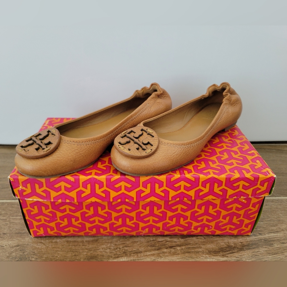 Tory Burch Reva tumbled leather royal tan ballet flats size 5